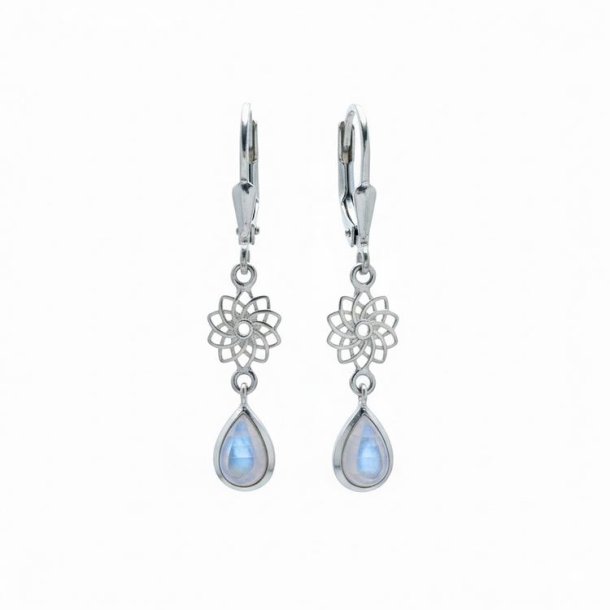 Mandala-�reringe 925 sterlings�lv med m�nesten