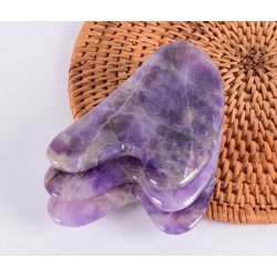 Gua Sha Naturlig Ametyst Massageredskab i hjerteform - 8 cm.