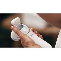 Silk'n Fresh Deluxe Dybderensende ansigtsbørste med dispenser
