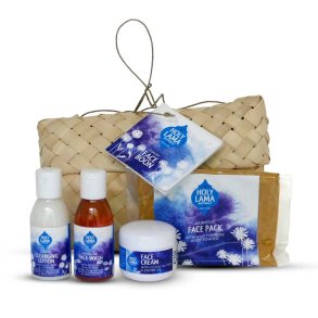 Holy Lama ayurvedisk ansigtsplejest