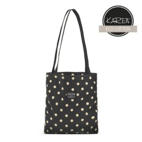 Karen shopper i sort med creme bomber