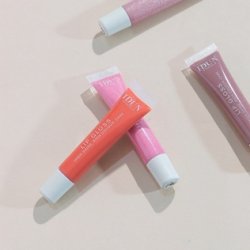 IDUN Minerals Lipgloss, Felicia 004 Metallisk Pon Pink, Vegansk - 6 ml.