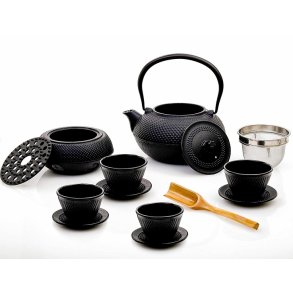 Tes�t i St�bejern med tepotte, tevarmer, tekopper underkopper - ialt 12 dele