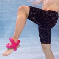 BECO Betomic Aqua dumbell