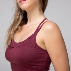 Yamadhi Racerback Yogatop med spaghettistropper - Vinr�d