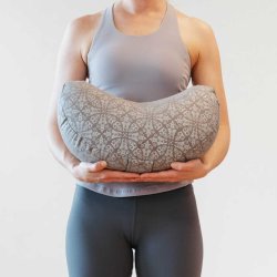 YogiMne Meditationspude Maharaja Collection med boghvedeskaller