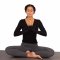 Yamadhi Sl-om Yogabluse i viskose - Sort