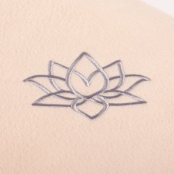 Asana Yogatppe i fleece med broderi - 140 x 200 cm.