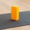 Asana Yogablok - Hjlpemiddel til yoga og pilates - 22 x 11 x 6,6 cm.